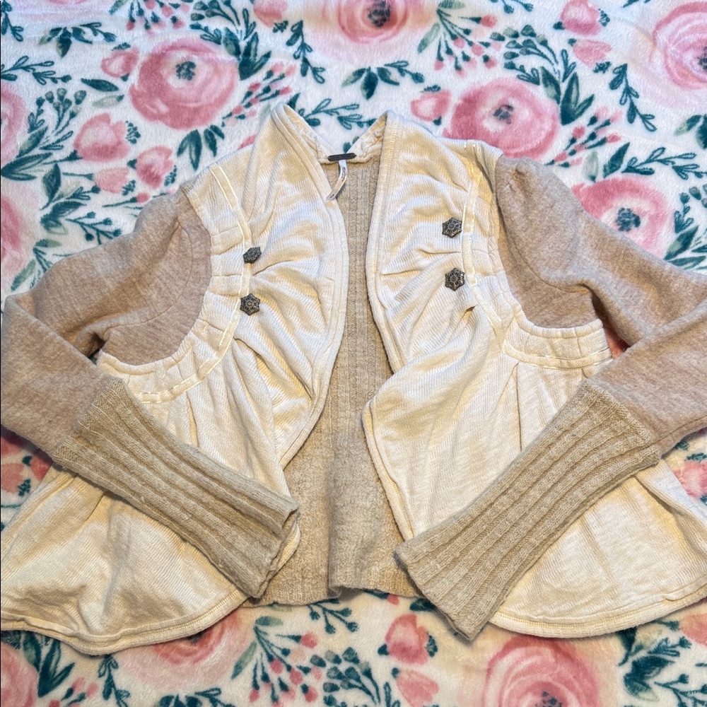 Free People Cream and Tan Sweater